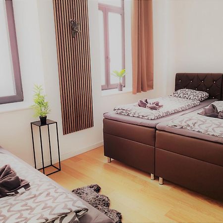 Novara City Apartment Vienna Esterno foto